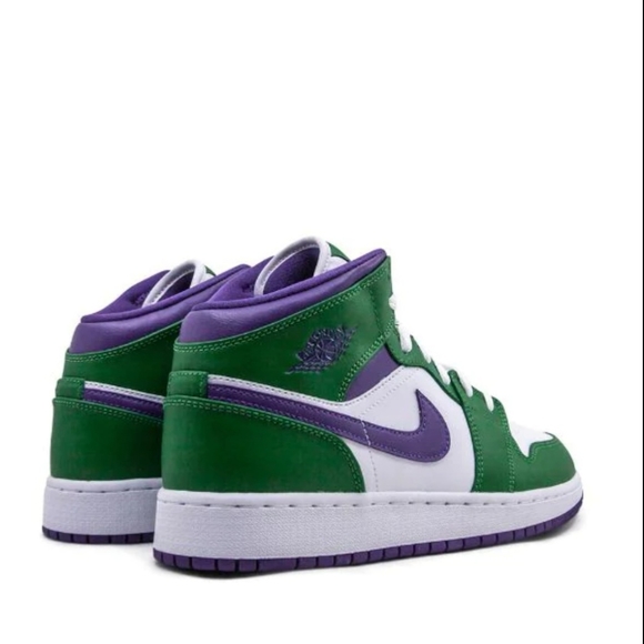 Nike Air Jordan Kids shoe New - Picture 2 of 7